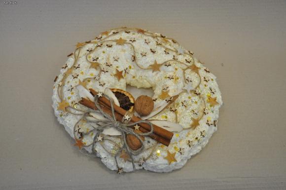 Rodzinne warsztaty świąteczne w domu kultury