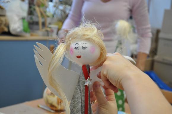 Rodzinne warsztaty świąteczne w domu kultury