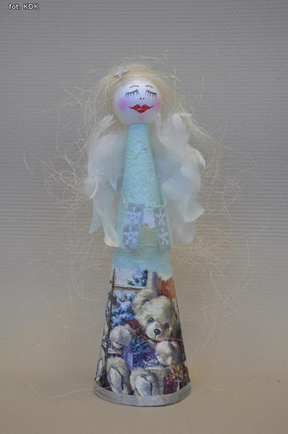 Rodzinne warsztaty świąteczne w domu kultury