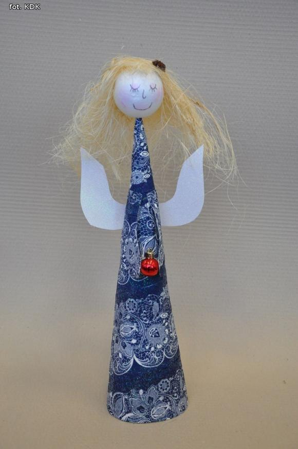 Rodzinne warsztaty świąteczne w domu kultury