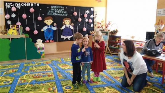 Świąteczne kolędowanie w Bajce