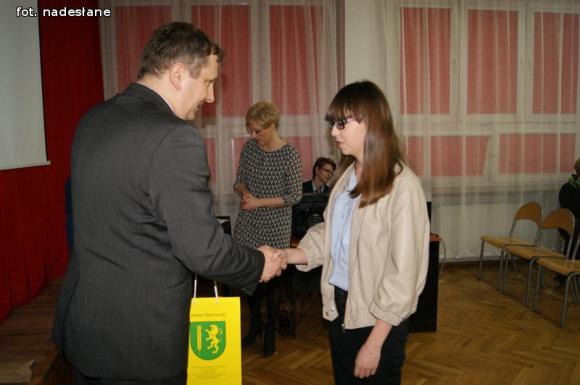 Mikołajkowe zmagania ortograficzne w ZS nr 1