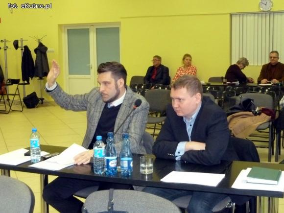 Szanuj radnego swego. Nauczka dla nieobecnych członków koalicji