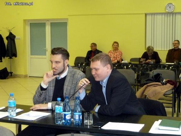 Szanuj radnego swego. Nauczka dla nieobecnych członków koalicji