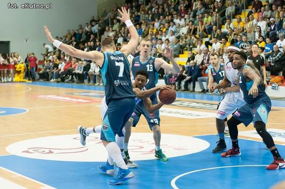 Przegraliśmy u siebie