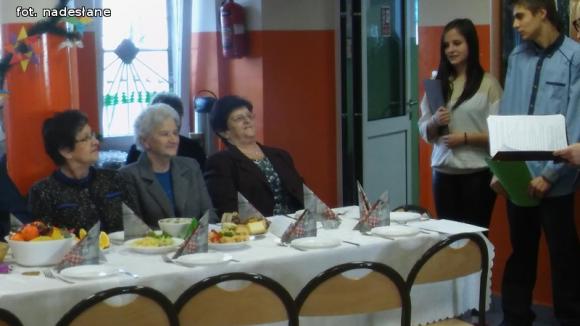 Pierwsze Spotkanie Bożonarodzeniowe w nowej siedzibie Młodzieżowego Ośrodka Socjoterapii