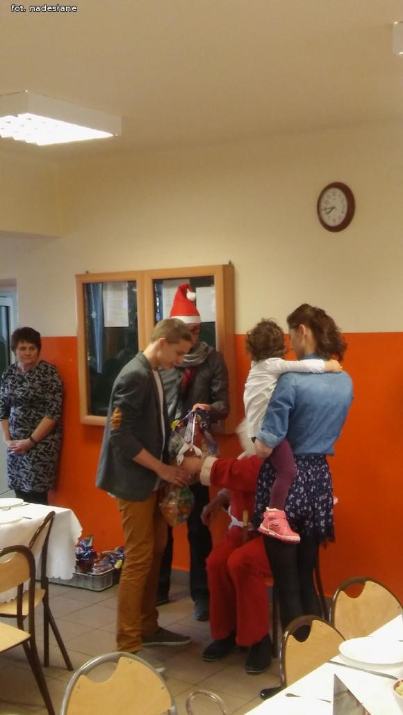 Pierwsze Spotkanie Bożonarodzeniowe w nowej siedzibie Młodzieżowego Ośrodka Socjoterapii