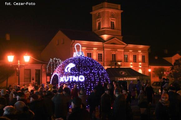 Gwiazda Zbawcę im ogłasza, Nadzieją się cieszą. Wigilia pod Ratuszem