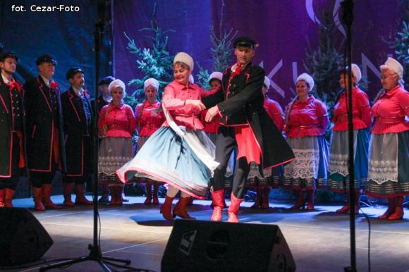 Gwiazda Zbawcę im ogłasza, Nadzieją się cieszą. Wigilia pod Ratuszem