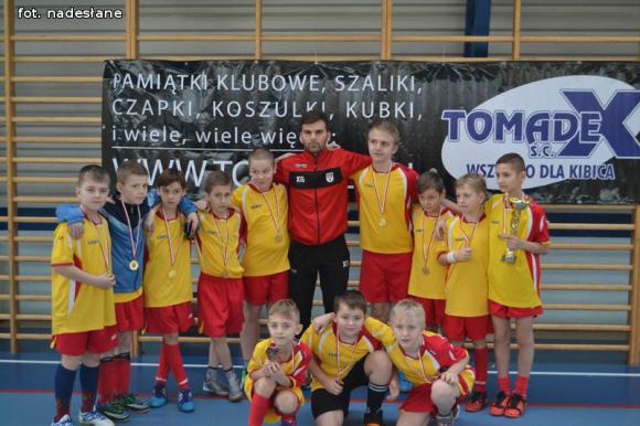 Gwiazdkowy Turniej Halowej Piłki Nożnej w Bedlnie