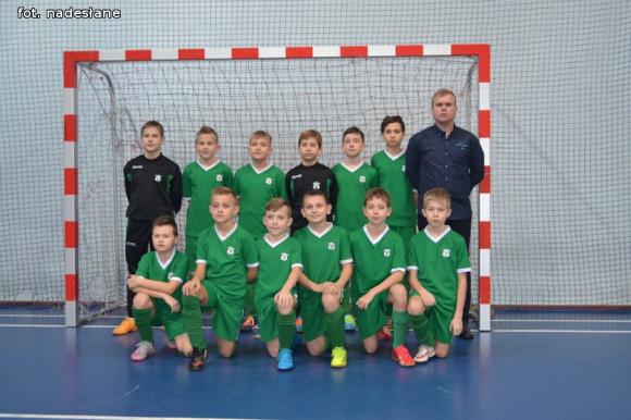 Gwiazdkowy Turniej Halowej Piłki Nożnej w Bedlnie