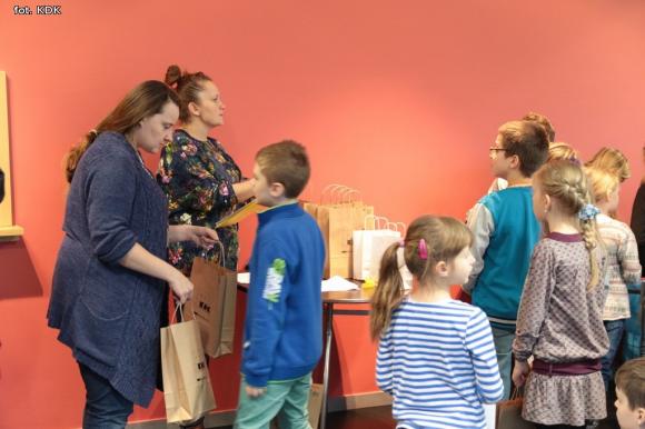 Ela, Mateusz i Julia wyczarowali najpiękniejsze prace w Wielkim Zimowym Konkursie Plastycznym