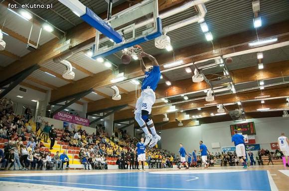 Polfarmex wygrywa z Polpharmą