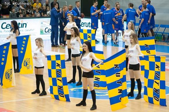 Polfarmex wygrywa z Polpharmą