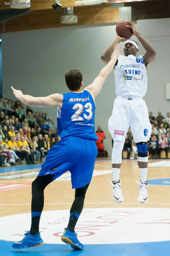 Polfarmex wygrywa z Polpharmą