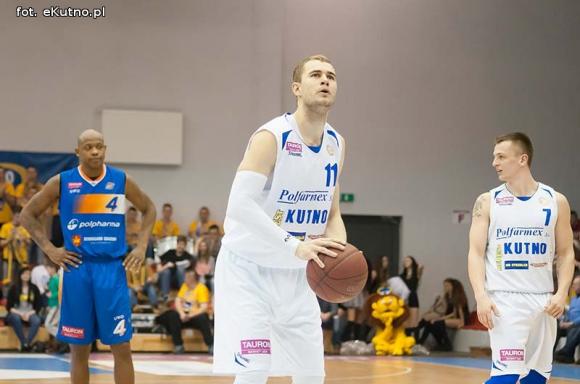 Polfarmex wygrywa z Polpharmą