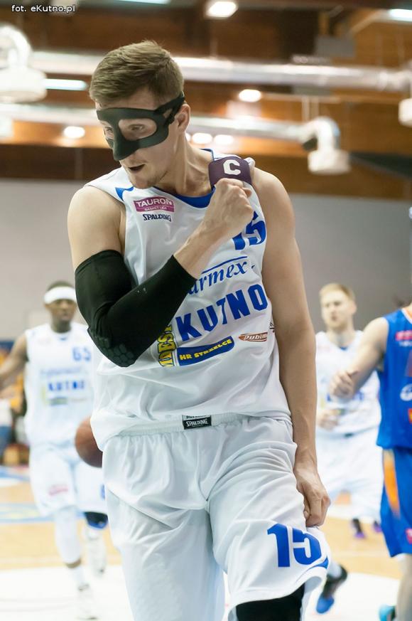 Polfarmex wygrywa z Polpharmą