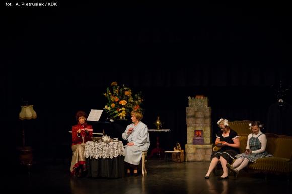 Udana fuzja teatralna. Gromkie brawa dla kutnowskich aktorów