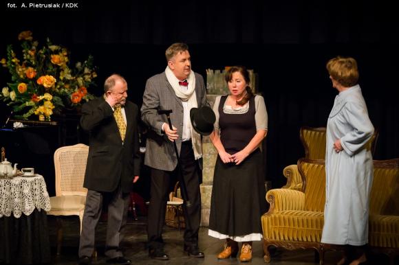 Udana fuzja teatralna. Gromkie brawa dla kutnowskich aktorów