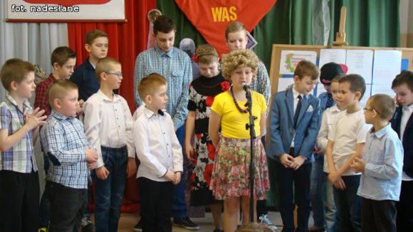 Wyjątkowe modelki w strzegocińskiej szkole