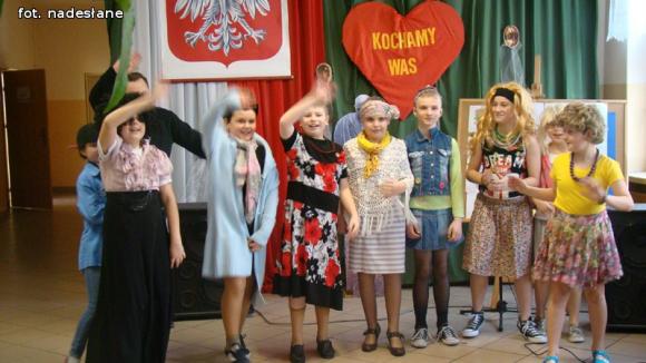 Wyjątkowe modelki w strzegocińskiej szkole