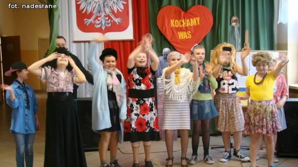 Wyjątkowe modelki w strzegocińskiej szkole