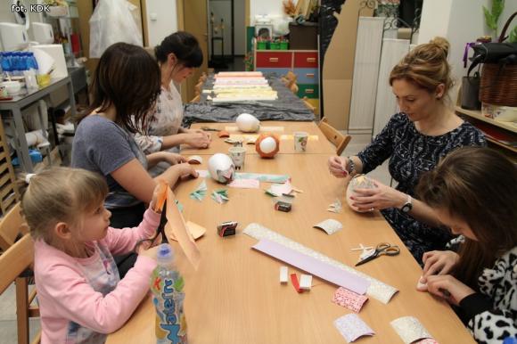 Na warsztatach w KDK powstały piękne dekoracje wielkanocne