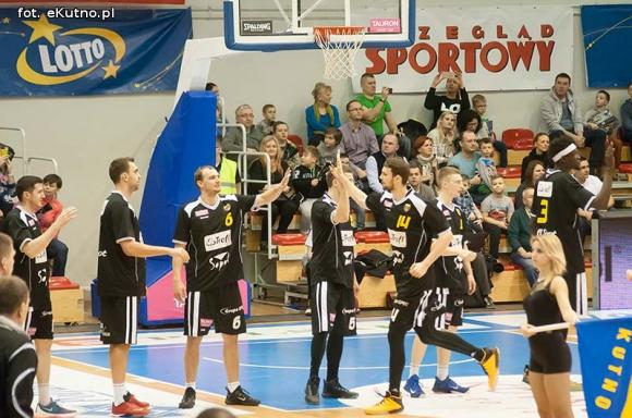 Wygrana Polfarmex Kutno