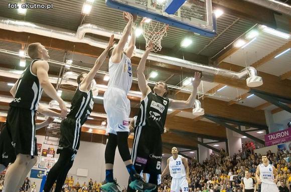 Wygrana Polfarmex Kutno