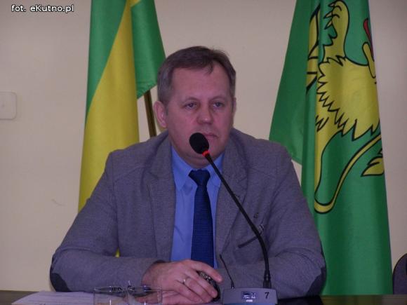 Rada Powiatu przyjęła dotację od miasta. Pyskówki z przewodniczącym