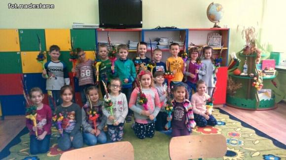Powstały palmy wielkanocne w kutnowskich szkołach