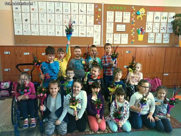 Powstały palmy wielkanocne w kutnowskich szkołach
