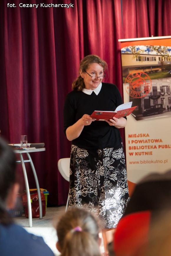 Autorka książek dla dzieci w kutnowskiej bibliotece