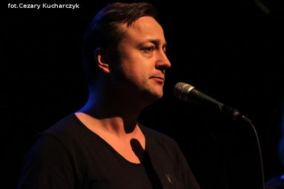 Bo biały murzyn ma czarne ręce/Mało zarabia, pracuje więcej. Czesław Mozil w Kutnie