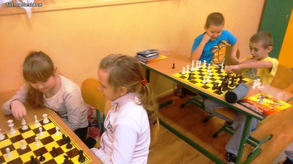 Szóstka laureatem konkursu Ogólnopolskiego projektu szachowego