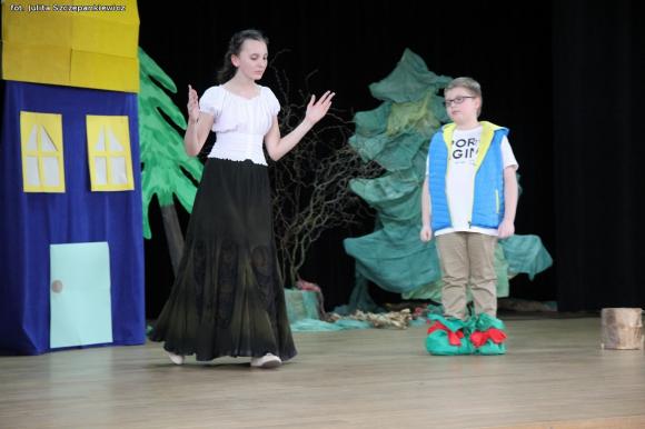 Bajkowa premiera i rozdanie nagród laureatom konkursu plastycznego w Krośniewicach