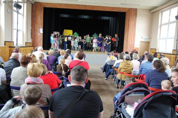 Bajkowa premiera i rozdanie nagród laureatom konkursu plastycznego w Krośniewicach