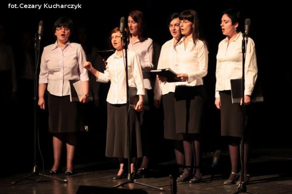 Grają i śpiewają już 70 lat. Sto lat kutnowskiej Szkole Muzycznej!