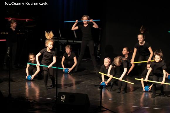 Grają i śpiewają już 70 lat. Sto lat kutnowskiej Szkole Muzycznej!