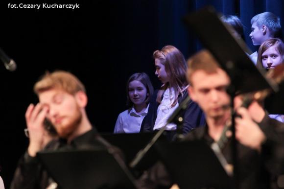 Grają i śpiewają już 70 lat. Sto lat kutnowskiej Szkole Muzycznej!