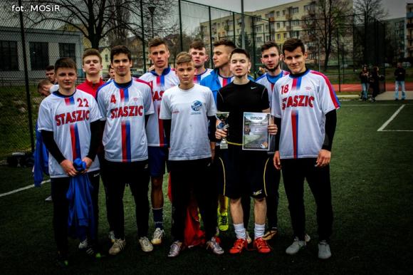 ZS Nr 4 mistrzem powiatu w piłce nożnej