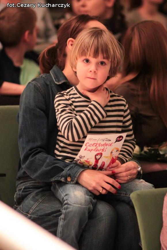 Czerwone kapturki. To już 53. premiera Puszka