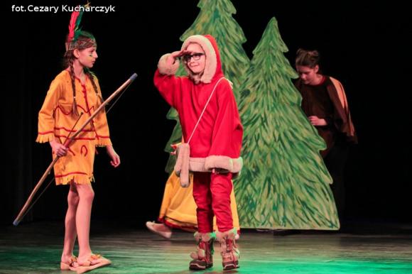 Czerwone kapturki. To już 53. premiera Puszka