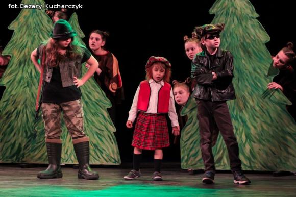 Czerwone kapturki. To już 53. premiera Puszka