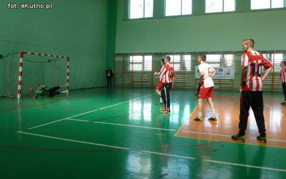 Ministranci z Żelaznej wygrali Grand Prix LSO Diecezji Łowickiej w Futsalu