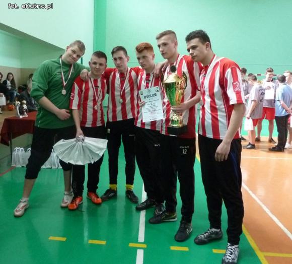 Ministranci z Żelaznej wygrali Grand Prix LSO Diecezji Łowickiej w Futsalu