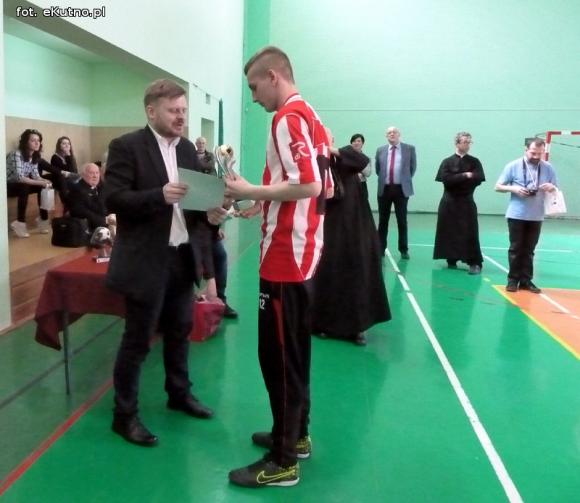 Ministranci z Żelaznej wygrali Grand Prix LSO Diecezji Łowickiej w Futsalu