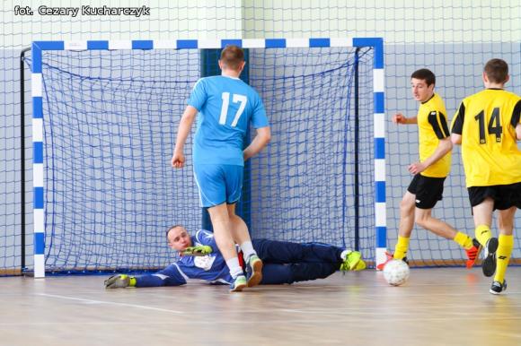 Zakończenie Kutnowskiej Amatorskiej Halowej Ligi Piłki Nożnej. Fotorelacja