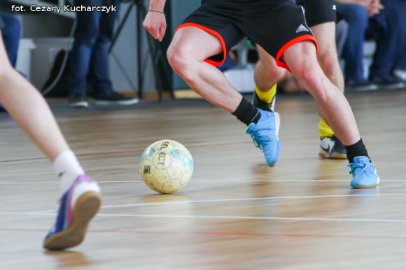 Zakończenie Kutnowskiej Amatorskiej Halowej Ligi Piłki Nożnej. Fotorelacja