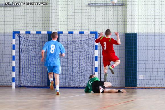 Zakończenie Kutnowskiej Amatorskiej Halowej Ligi Piłki Nożnej. Fotorelacja
